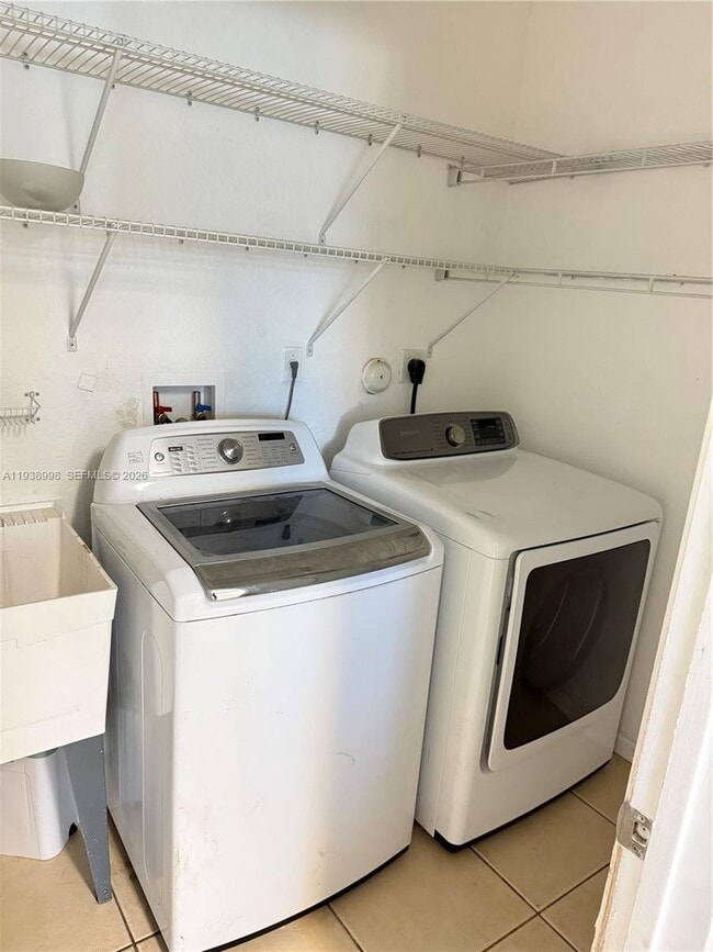 Building Photo - 12260 SW 27th St