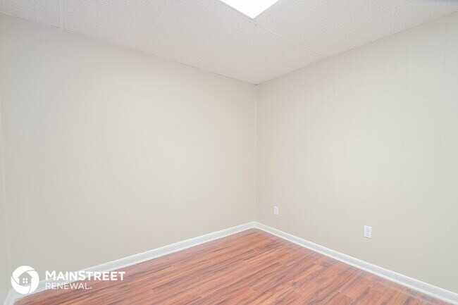 Building Photo - 19 Eddings Ln