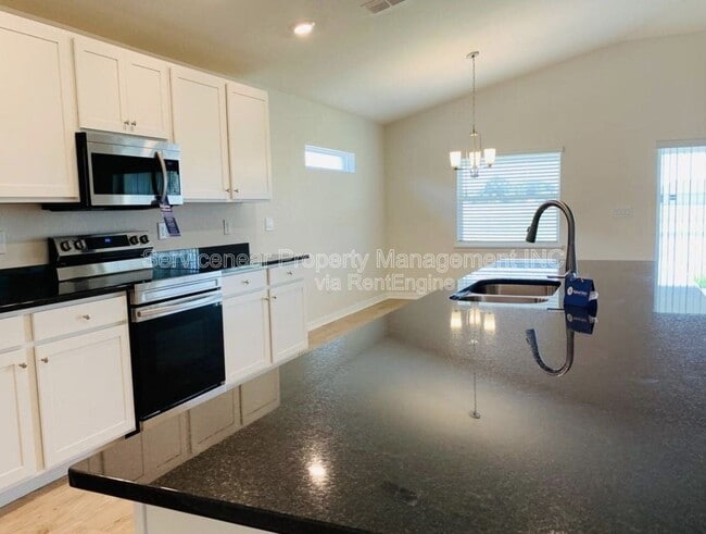 Building Photo - 11838 Stone Pine St