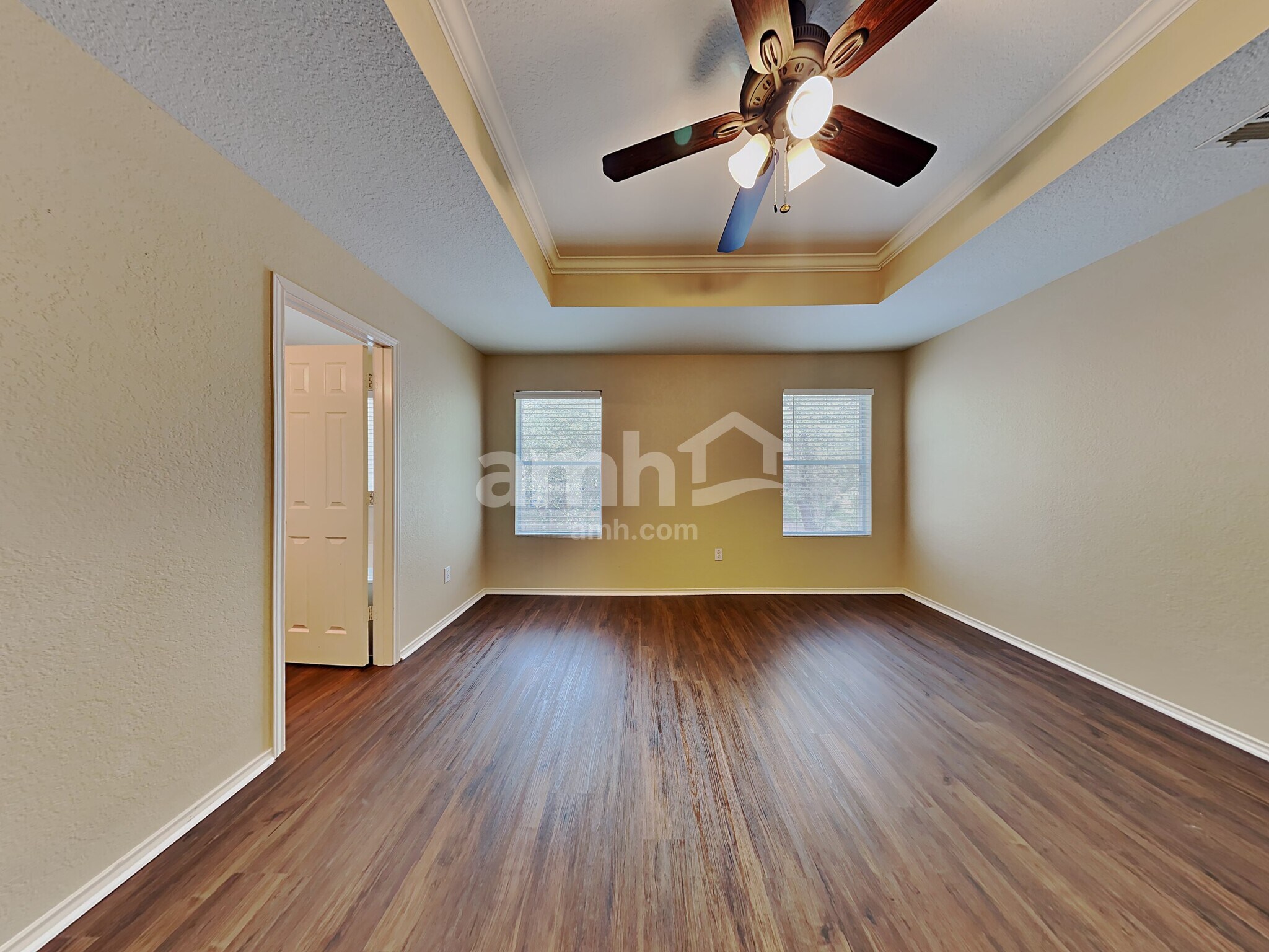 Building Photo - 8531 Silver Brush