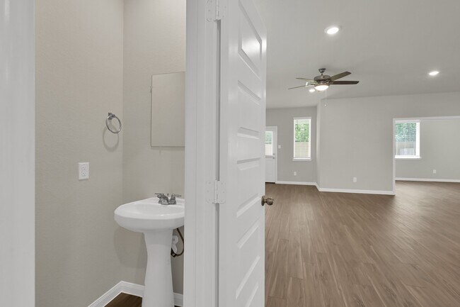 Building Photo - 13244 Musky Dr