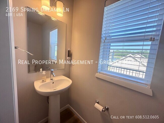 Building Photo - 2169 Spring Dreams Ln