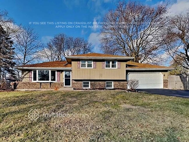 Building Photo - 26W064 Harrison St