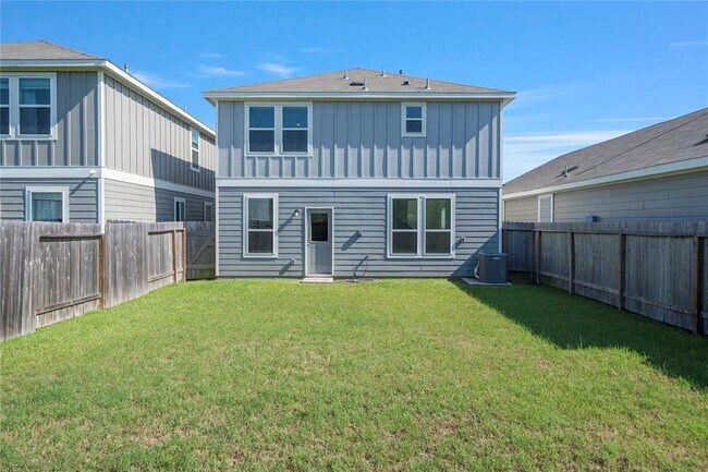 Building Photo - 16314 Dutton Clover Dr