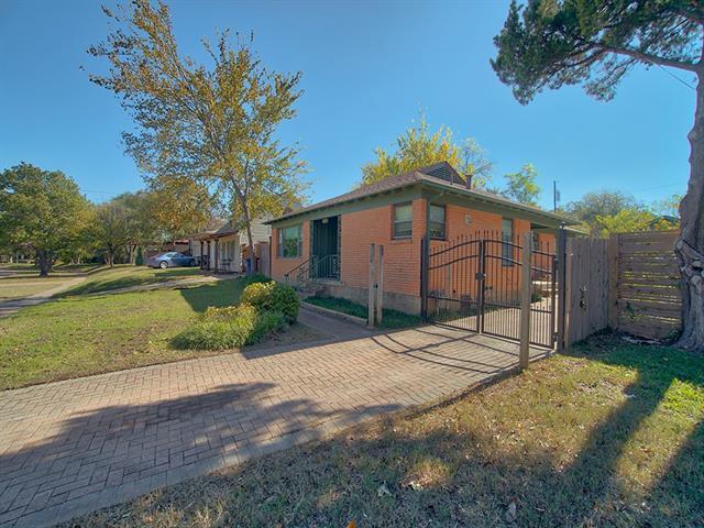 Building Photo - 2318 Elmwood Blvd