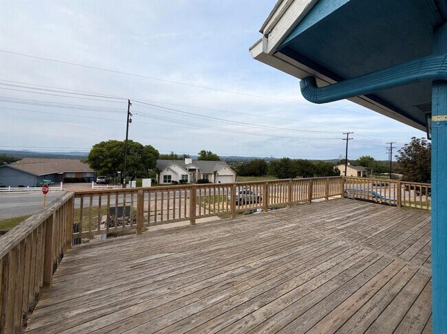 Building Photo - 21003 Boggy Ford Rd