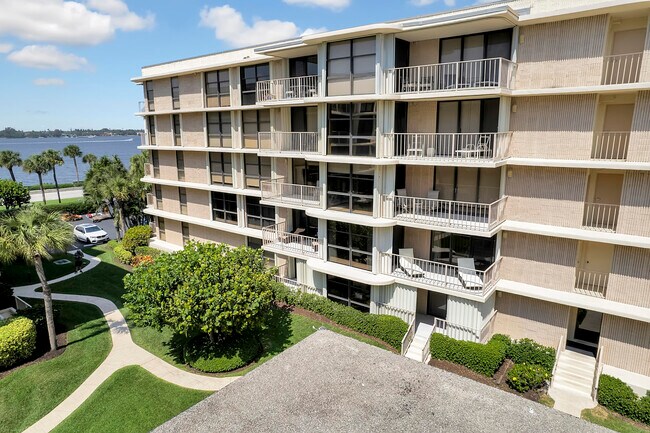 Building Photo - 3200 S Ocean Blvd