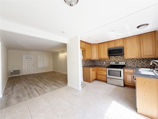 Building Photo - 231 Springview