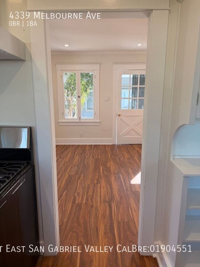 Building Photo - 4339 Melbourne Ave