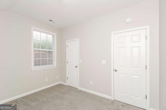 Building Photo - 4505 Lightning Bolt Trail