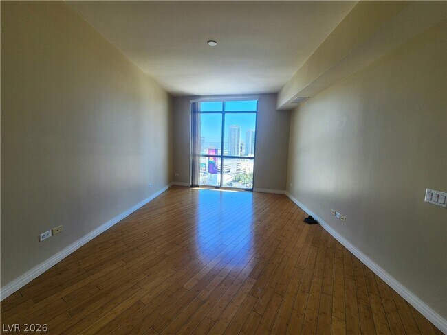 Building Photo - 200 W Sahara Ave