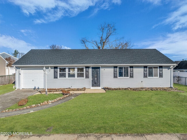 Primary Photo - 64 Georgetown Blvd