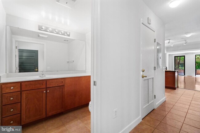 Building Photo - 631 D Street NW