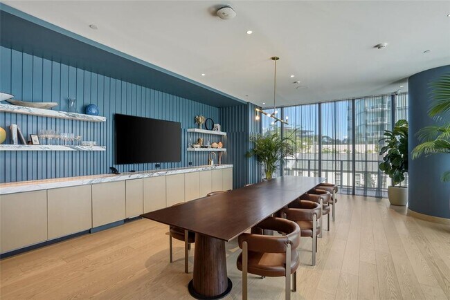 Building Photo - 3101 Bayshore Blvd