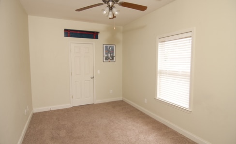 Building Photo - Aspen Ridge 112