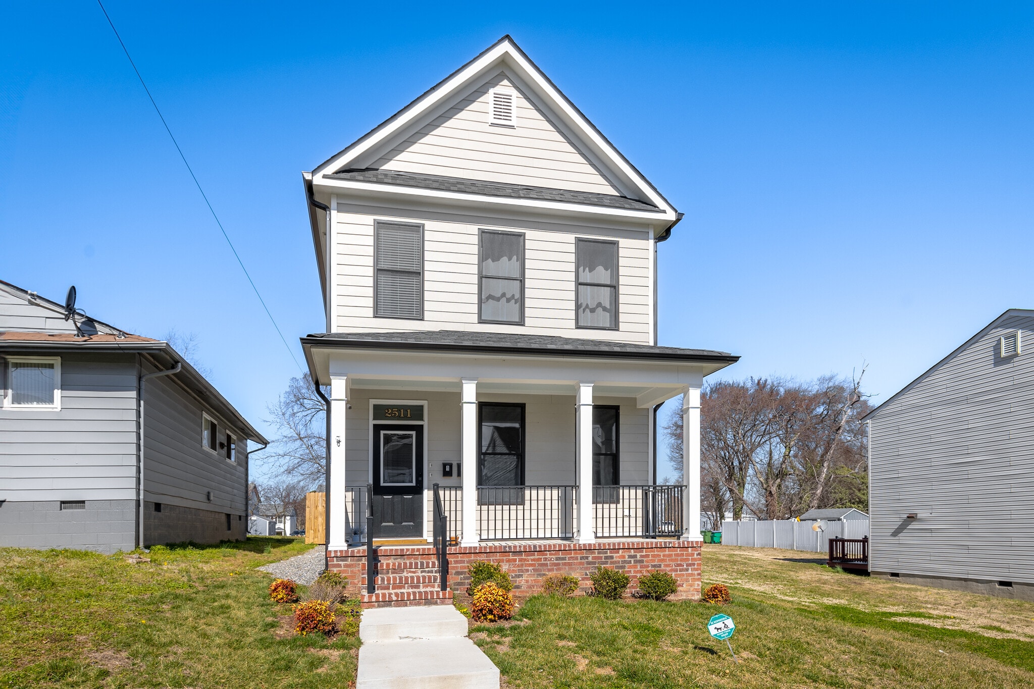 Building Photo - 2511 Porter St