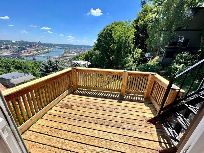 Building Photo - 41 Wyoming St