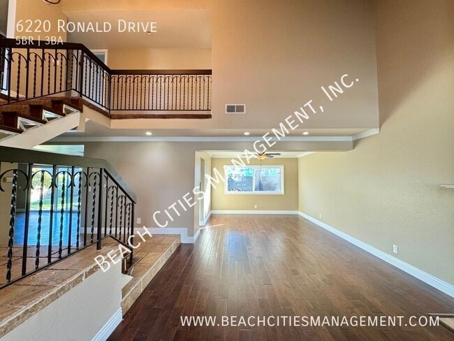 Building Photo - 6220 Ronald Dr