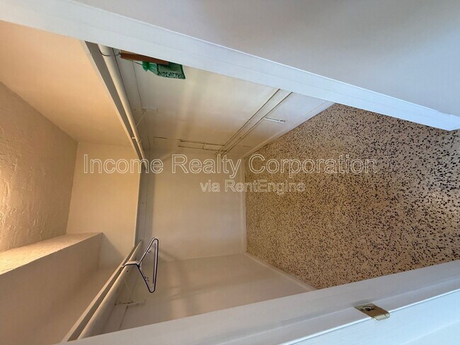 Building Photo - 671 NW 17th St