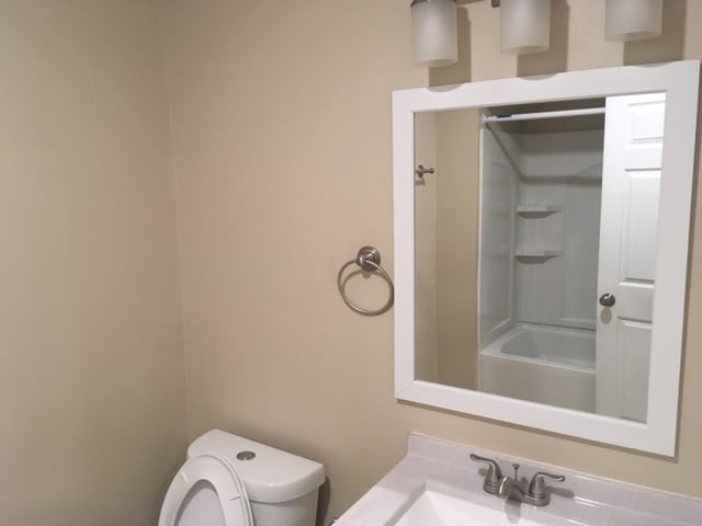 Building Photo - 5990 Alder St