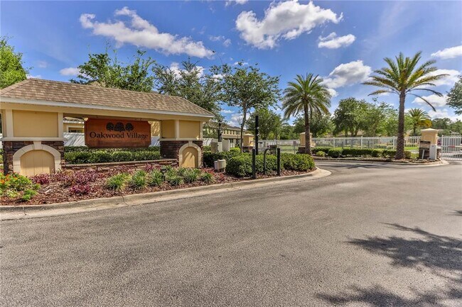 Building Photo - 8548 Brushleaf Way