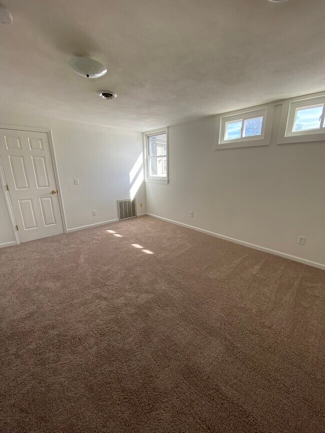 Bedroom - 505 Hawley Ave
