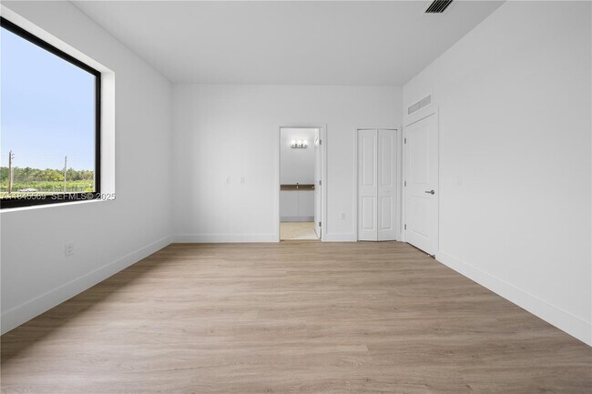 Building Photo - 19114 345th Ter