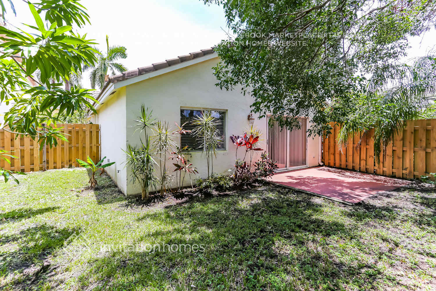 Building Photo - 7201 Vaca Key Way
