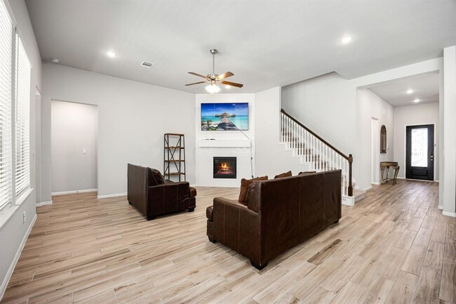 Building Photo - 7722 Millstone Trl Ln