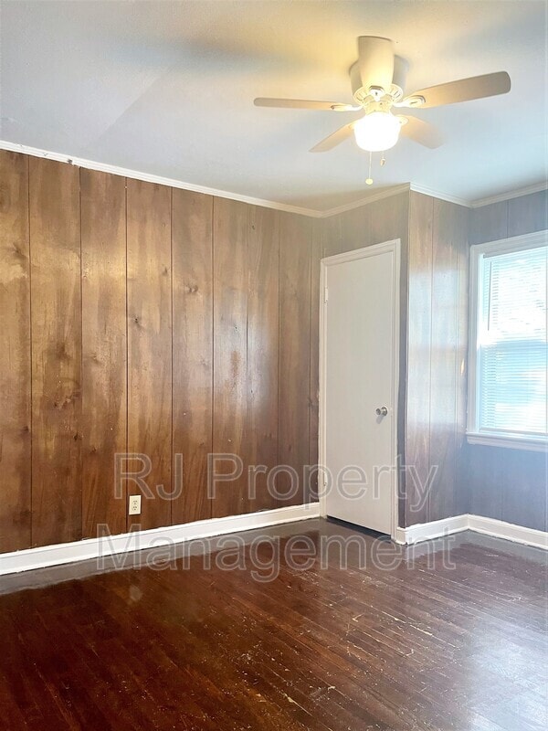 Building Photo - 732 S Greer St