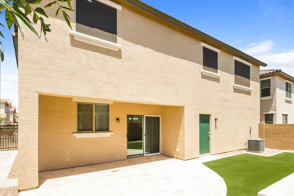 Building Photo - 3869 E Claxton Ave