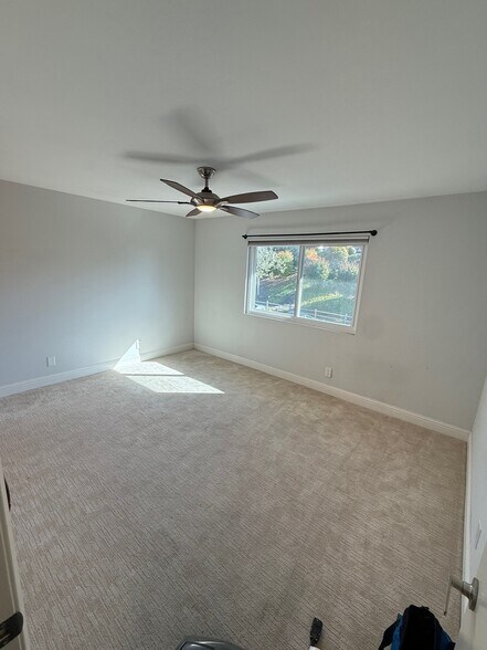 Building Photo - 4238 Vista Panorama Way