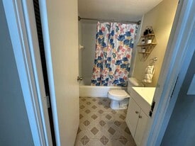 Building Photo - 157 Franklin St