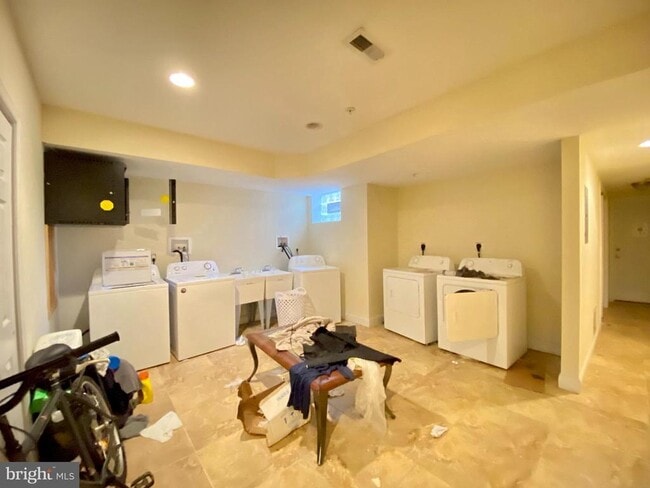 Building Photo - 1417 N 17th St