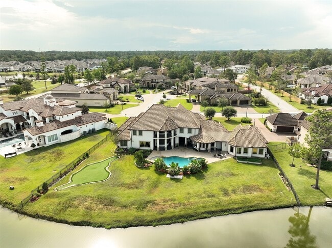 Building Photo - 22 Post Shadow Estate Dr