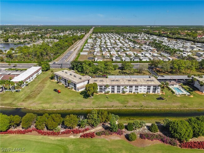 Building Photo - 5635 Rattlesnake Hammock Rd