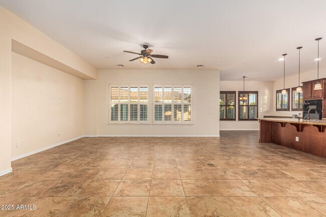 Building Photo - 4721 E Aldea Rd