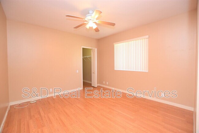 Building Photo - 2218 Longleaf Cir