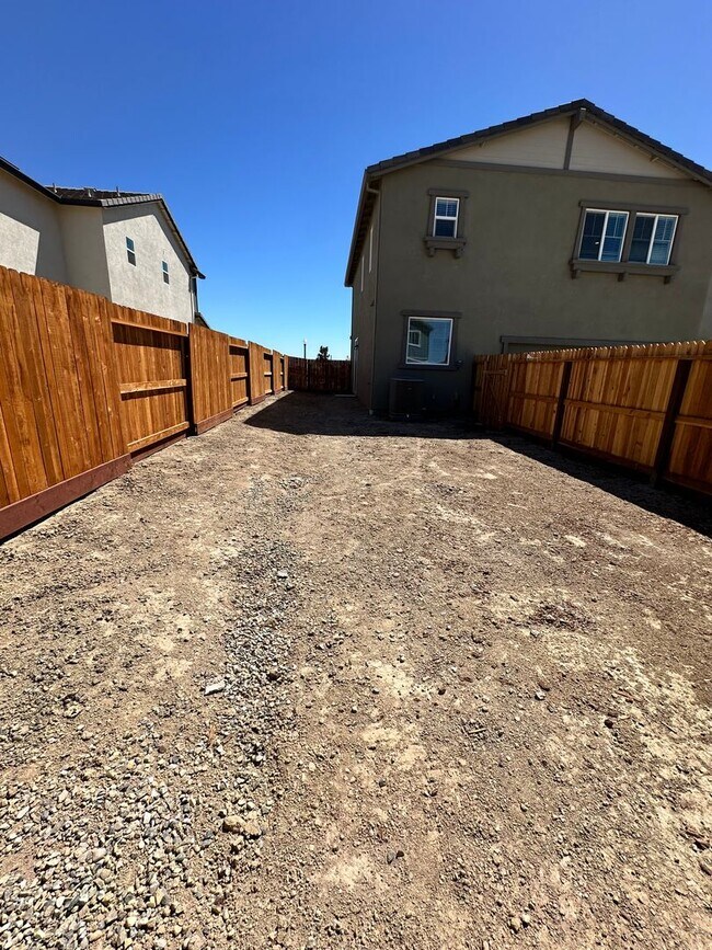 Building Photo - 7820 Rivermeadow Wy