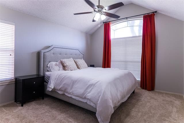 Building Photo - 18532 Shadow Ridge Dr