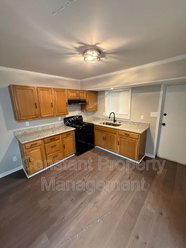 Building Photo - 4237 Ayers Rd