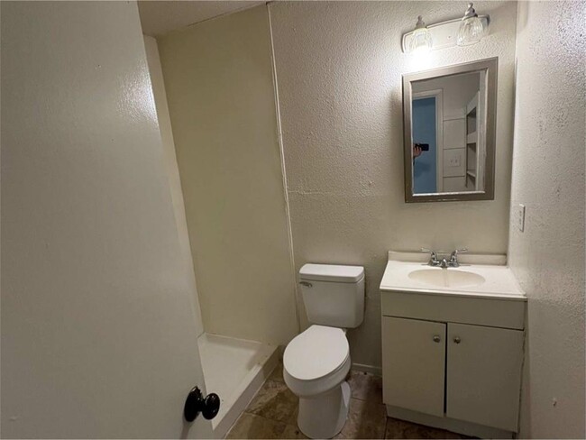 Building Photo - 17807 Northway Ct