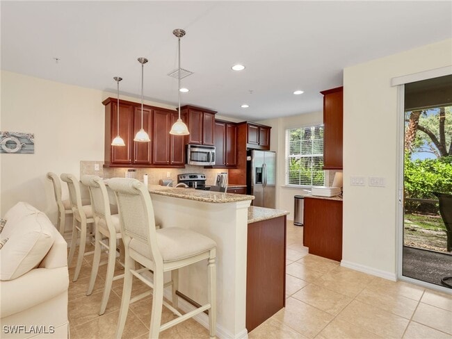 Building Photo - 23421 Alamanda Dr