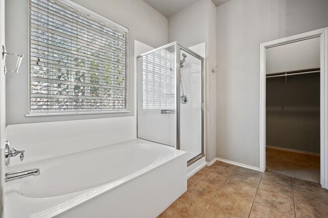 Building Photo - 2016 Melissa Oaks Ln