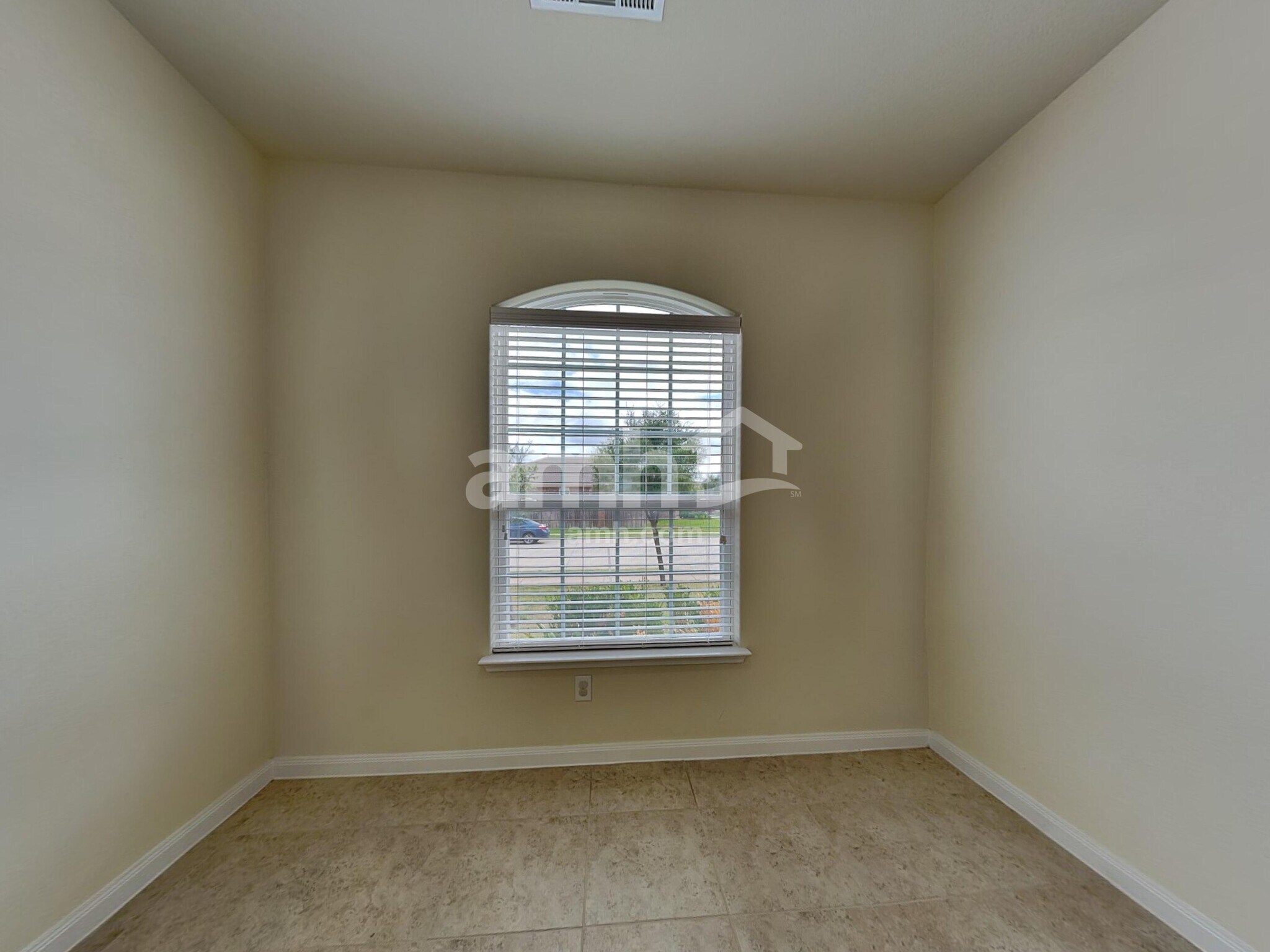 Building Photo - 1544 Park Trails Blvd