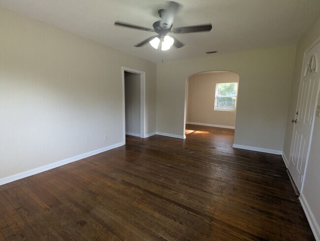 Building Photo - REAR DECK WITH LARGE, FENCED BACKYARD - Th...