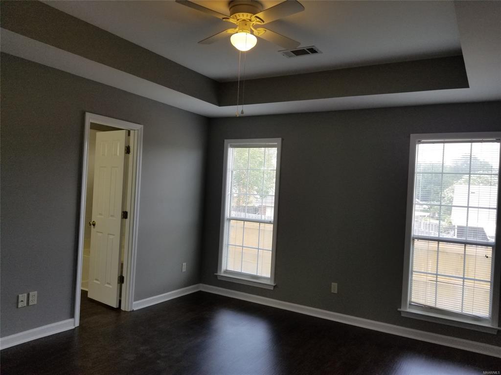 Building Photo - 2621 Beard Ct