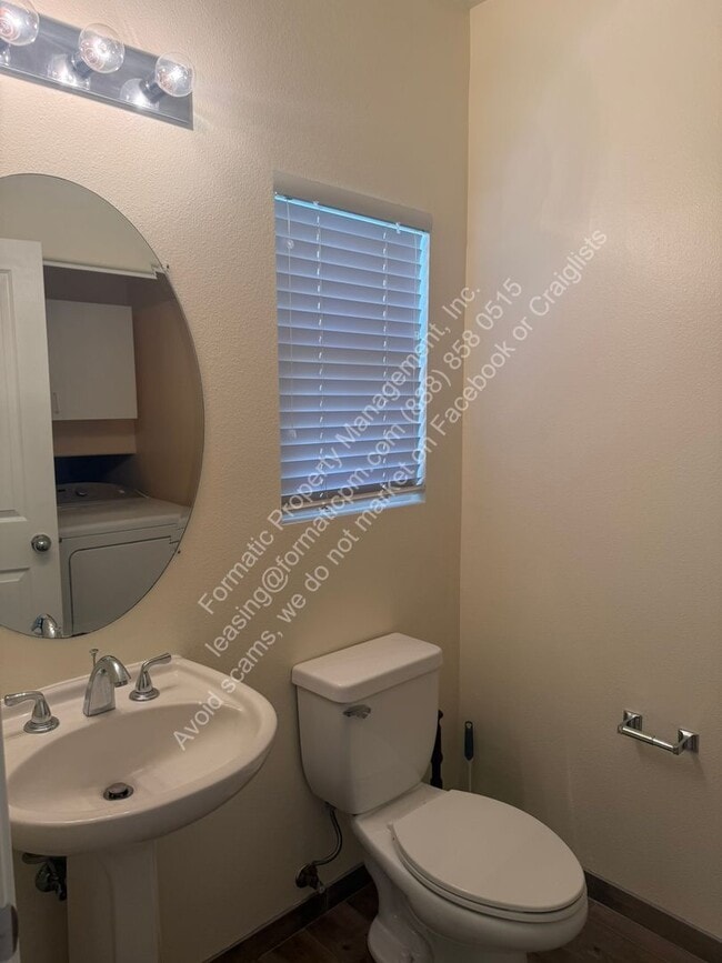 Building Photo - 91-1091 Kaileolea Drive