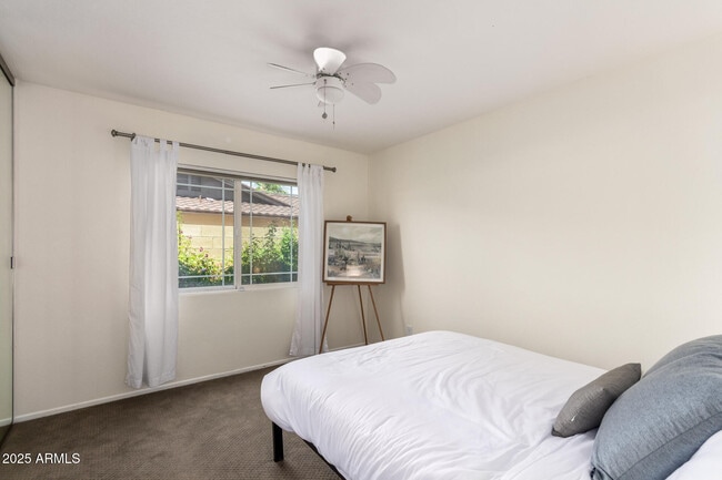 Building Photo - 4825 E Andora Dr