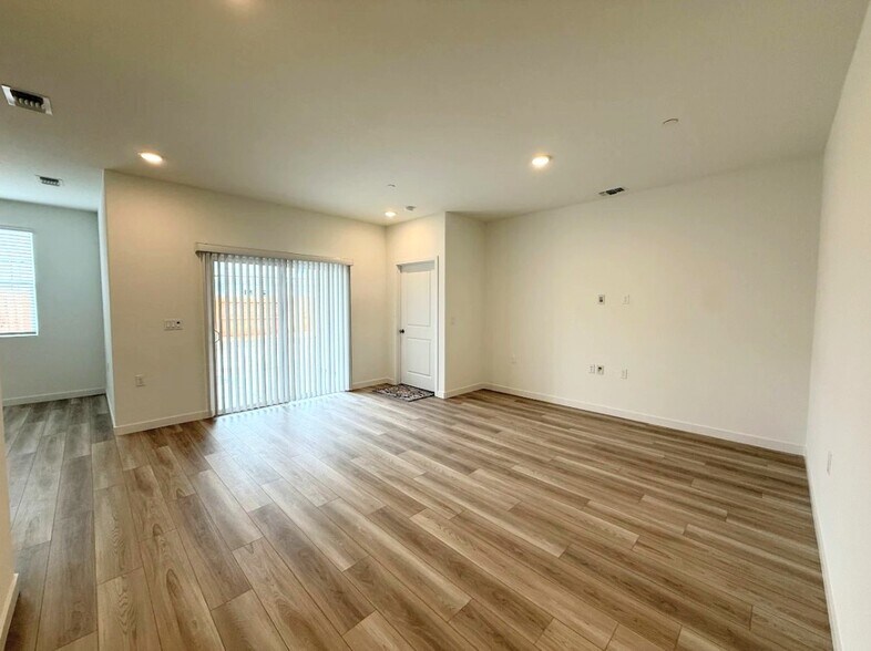 Building Photo - 4623 Sami Jo Dr